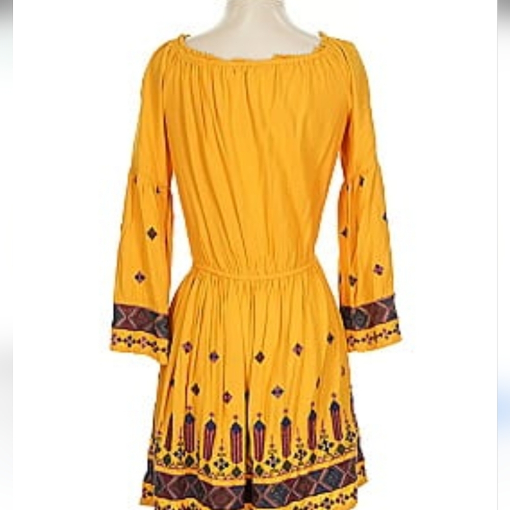 Earthbound Trading Co. Yellow Bohemian Long Slv Sz M Dress w Embroidered Details